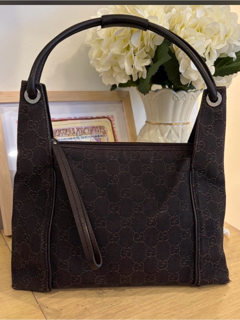 Vintage Gucci RARE espresso brown shoulder bag